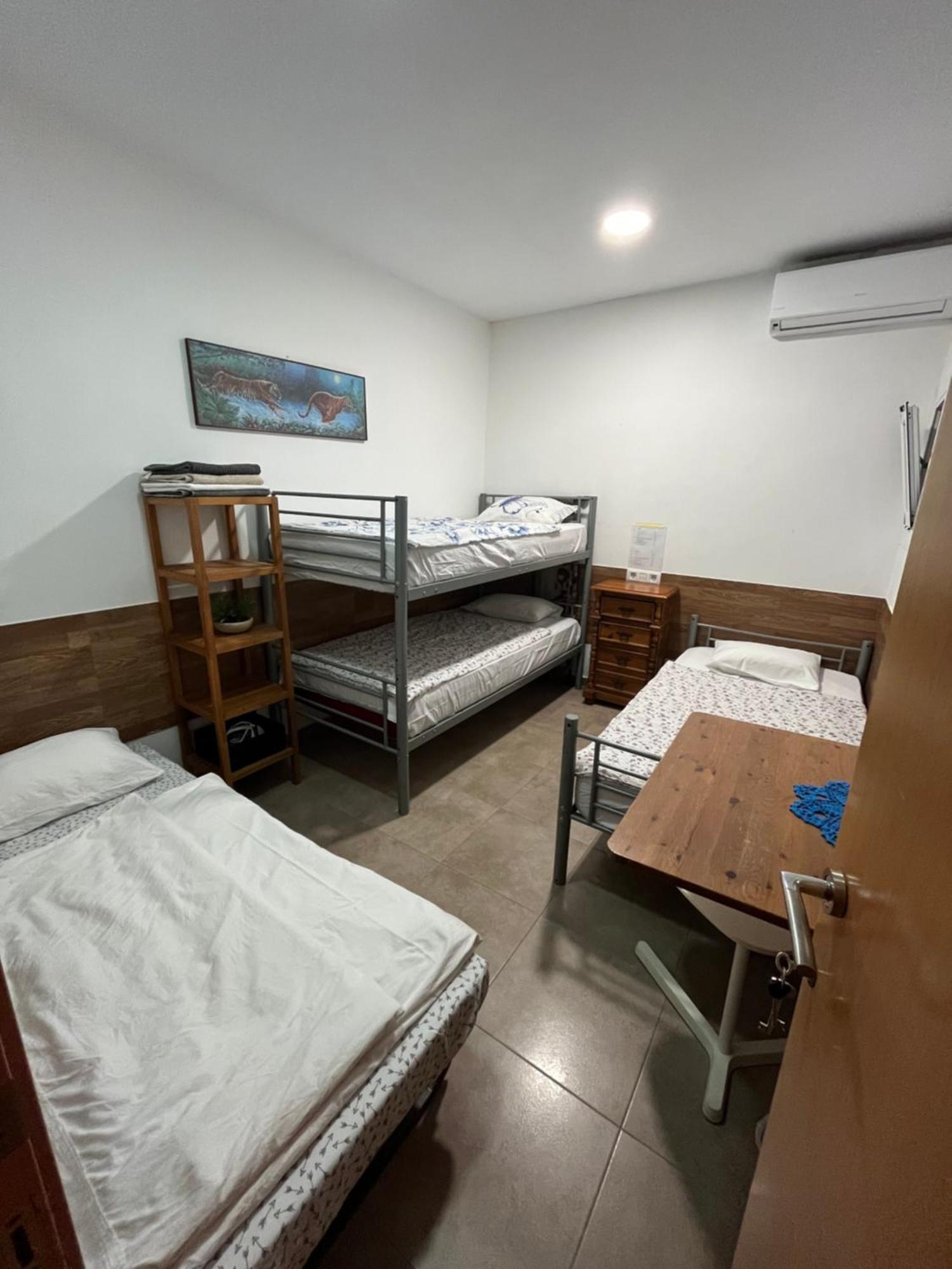 Cozy Room Next To El Prat Airport Эль-Прат-де-Льобрегат Экстерьер фото